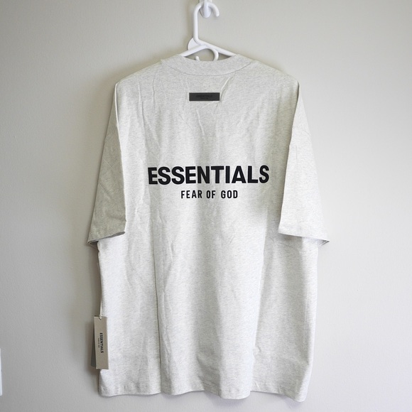 ✔️ FEAR OF GOD ESSENTIALS Men Tee T-Shirt. Medium. Light Oatmeal. - Picture 3 of 9